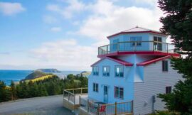 Newfoundland Lighthouse Rental In Tors Cove