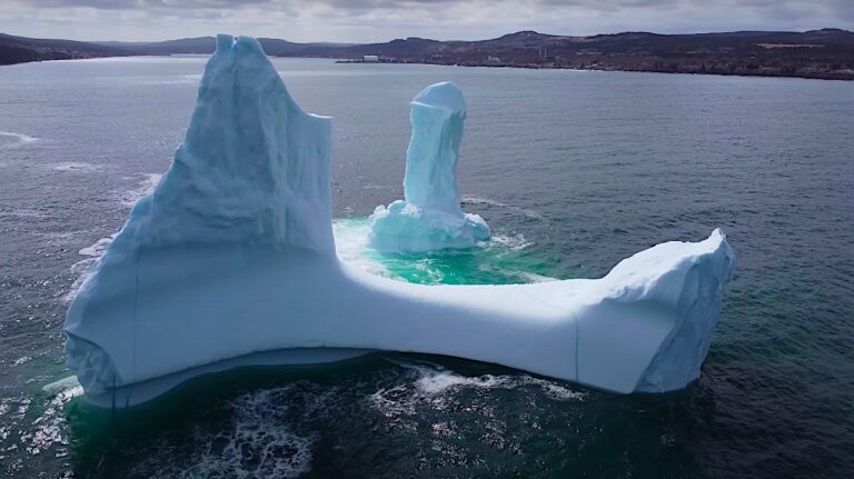 Read more about the article The Famous Penis Shaped Iceberg In Newfoundland aka Dickie Berg