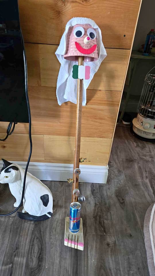 Read more about the article Ugly Sticks Found For Sale On Facebook Marketplace